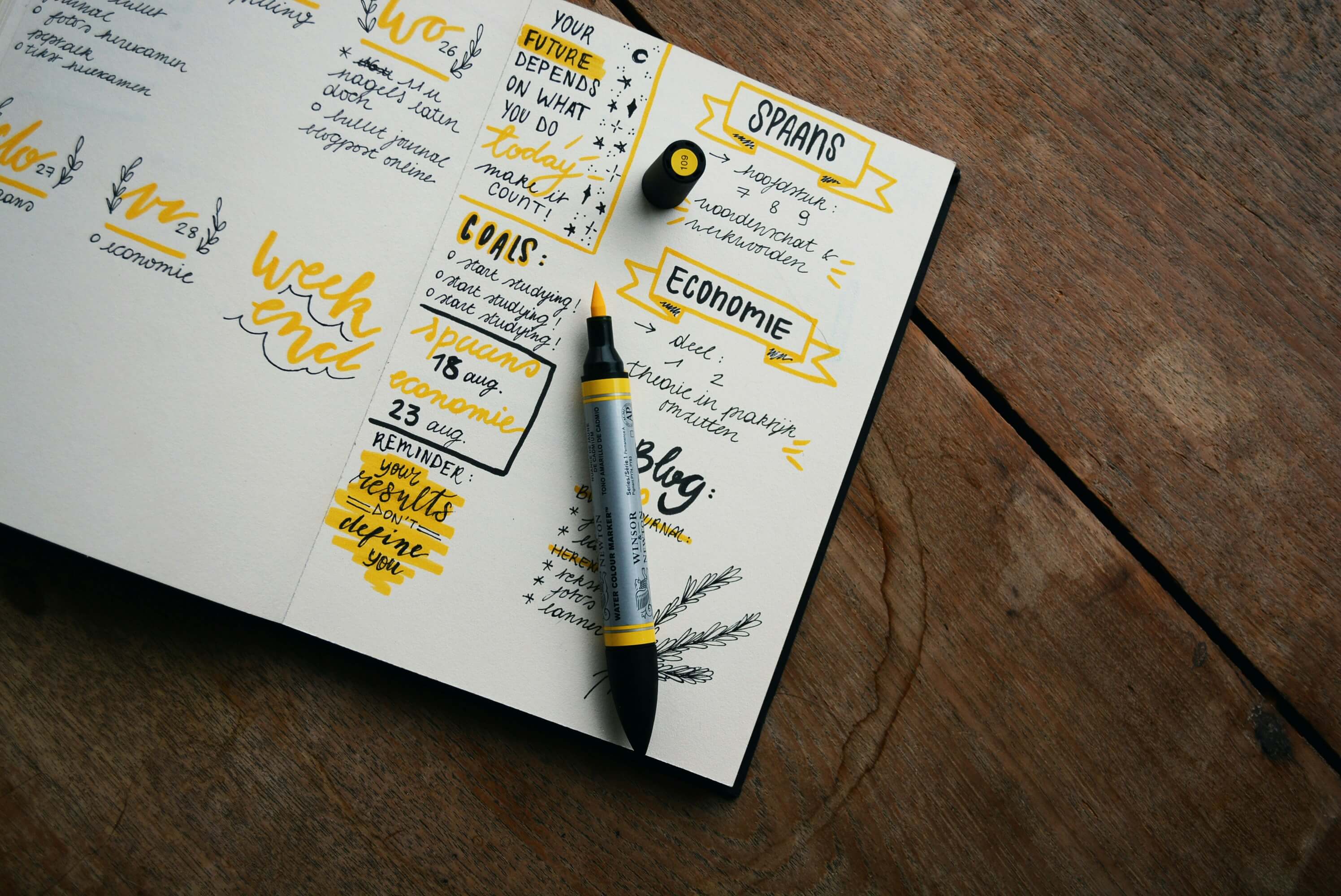 Design moderno e inovador de interfaces digitais para websites e aplicativos.